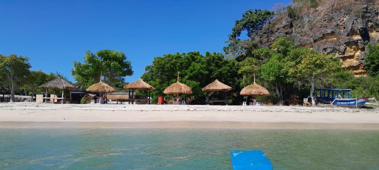 Ekas Beach Guesthouse And Restaurant Exterior photo